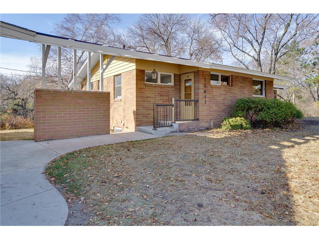 13411 Maywood Curve Minnetonka MN 55345 6303027 image1