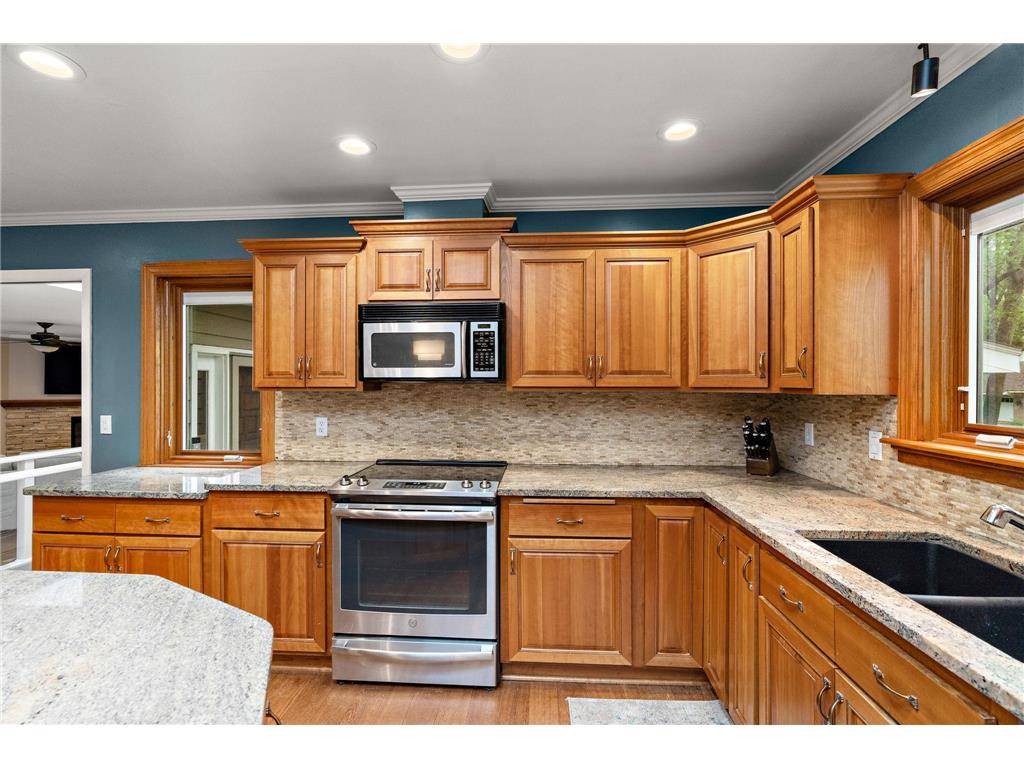 13412 Tudor Road Minnetonka MN 55305 7061415 image15