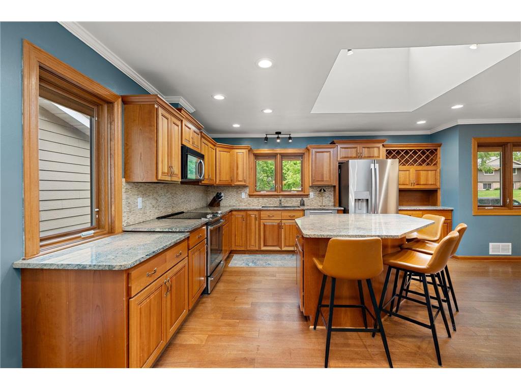 13412 Tudor Road Minnetonka MN 55305 7061415 image17