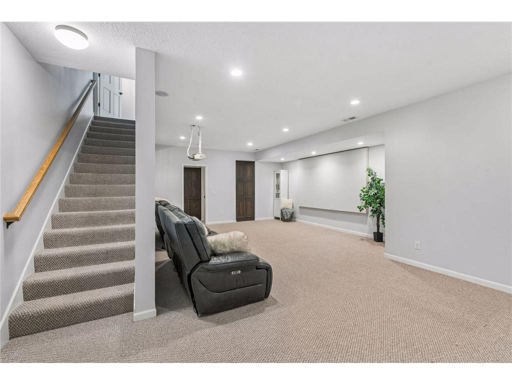 13416 Hillsboro Avenue Savage MN 55378 7063656 image28
