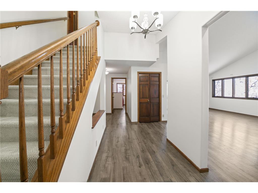 13416 Parkwood Drive Burnsville MN 55337 7020624 image2