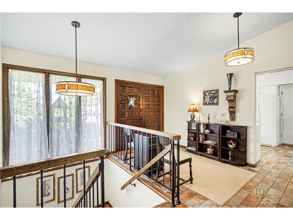 13416 Washburn Drive Burnsville MN 55337 7072842 image7