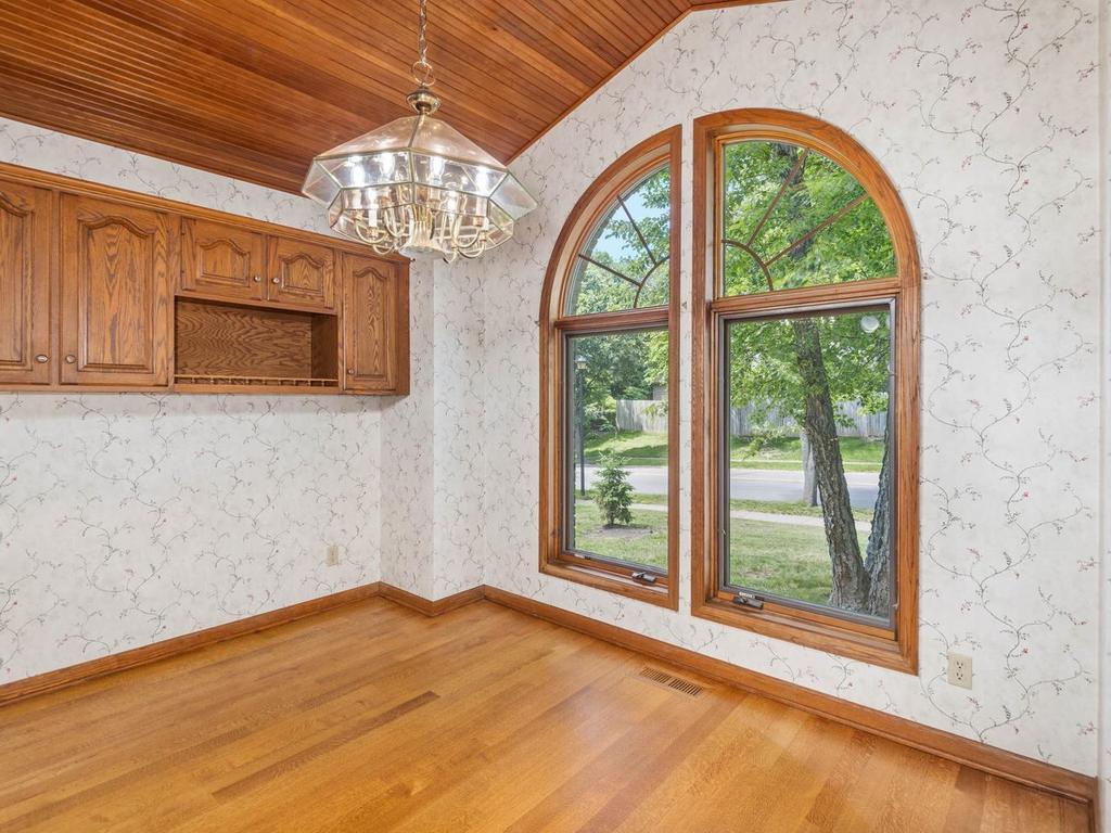 13420 Pennock Avenue Apple Valley MN 55124 7099784 image13