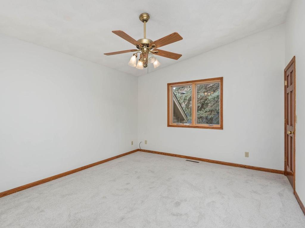13420 Pennock Avenue Apple Valley MN 55124 7099784 image17