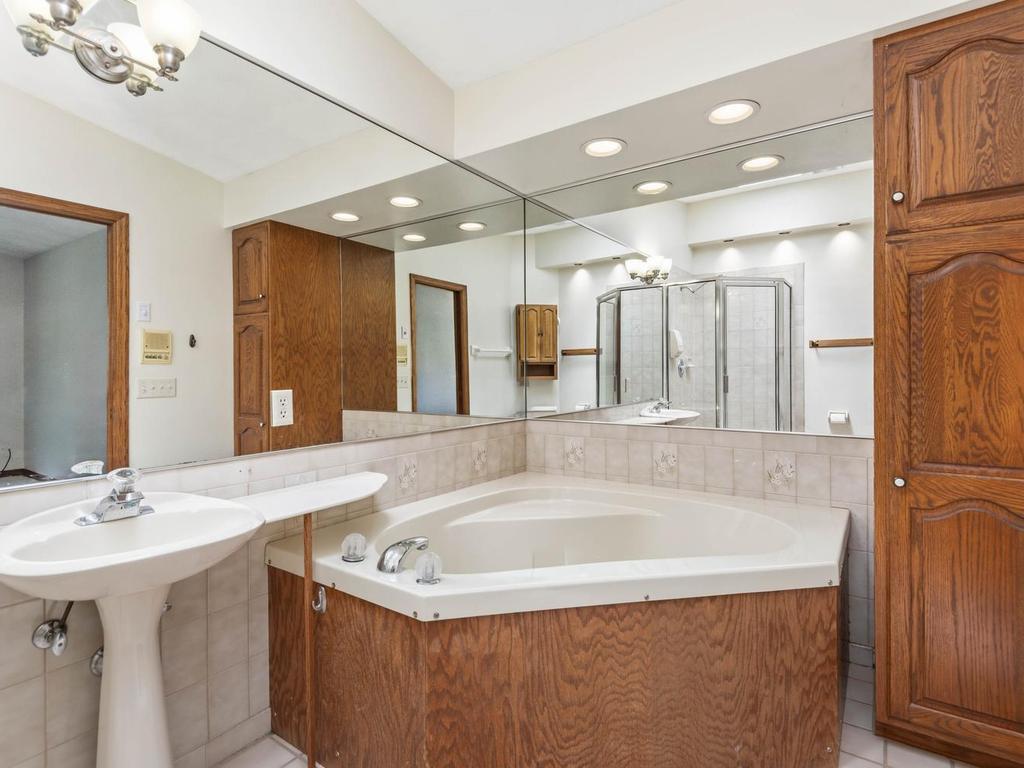 13420 Pennock Avenue Apple Valley MN 55124 7099784 image19
