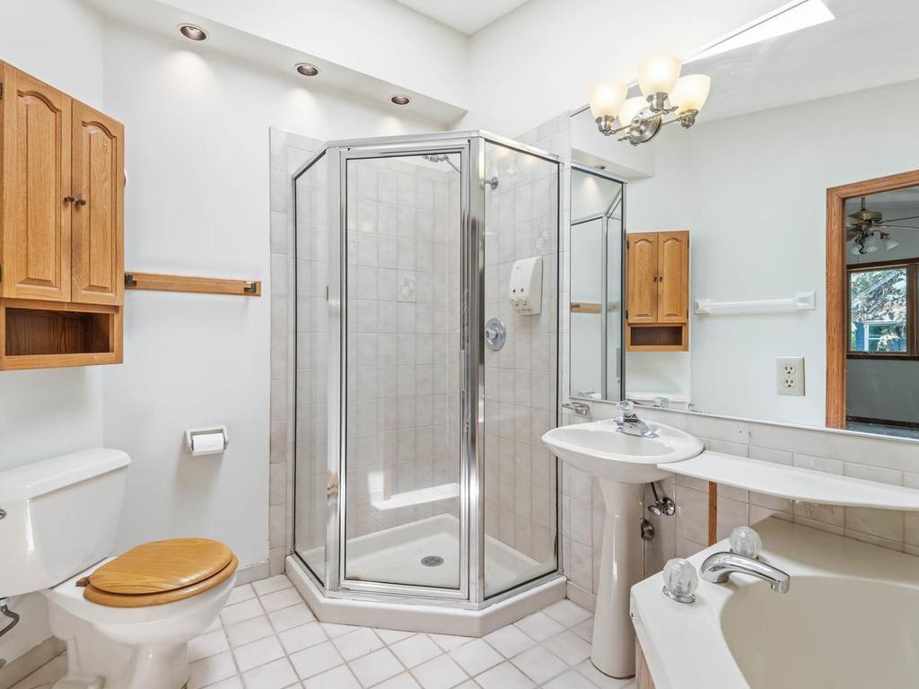 13420 Pennock Avenue Apple Valley MN 55124 7099784 image20