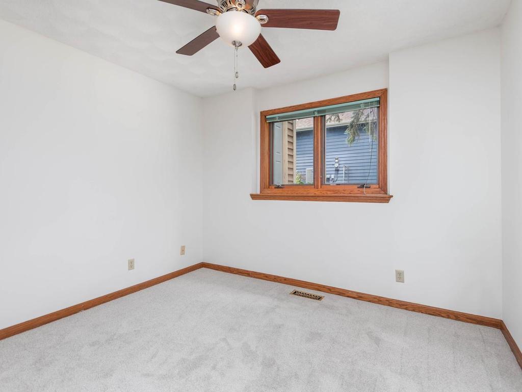13420 Pennock Avenue Apple Valley MN 55124 7099784 image27