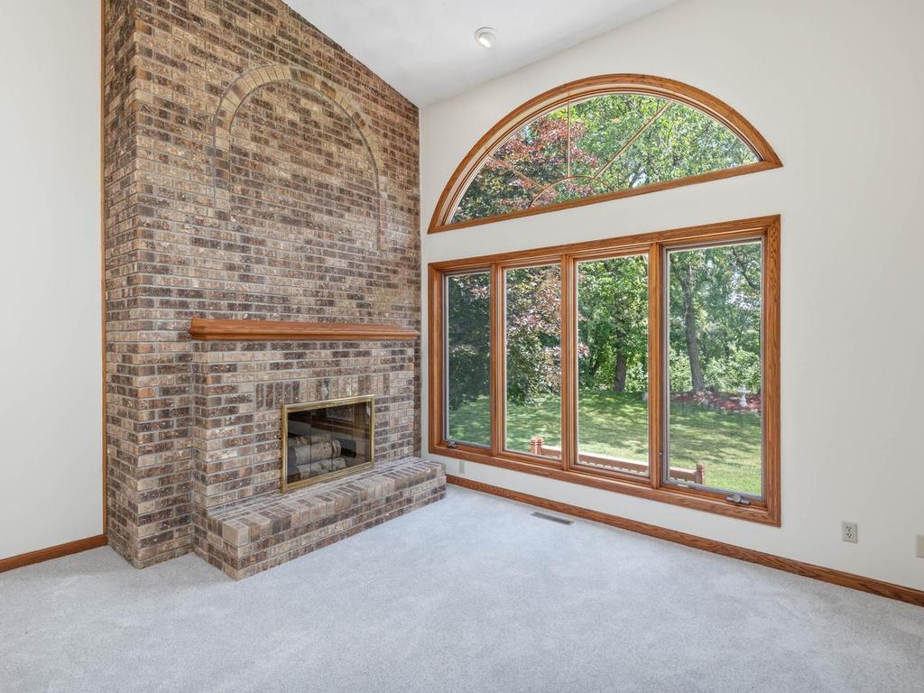 13420 Pennock Avenue Apple Valley MN 55124 7099784 image4