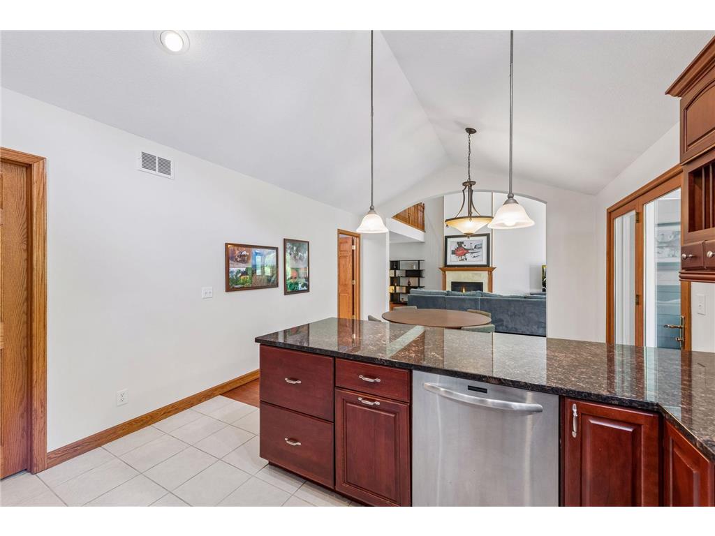13426 Excelsior Boulevard Minnetonka MN 55345 7055985 image37
