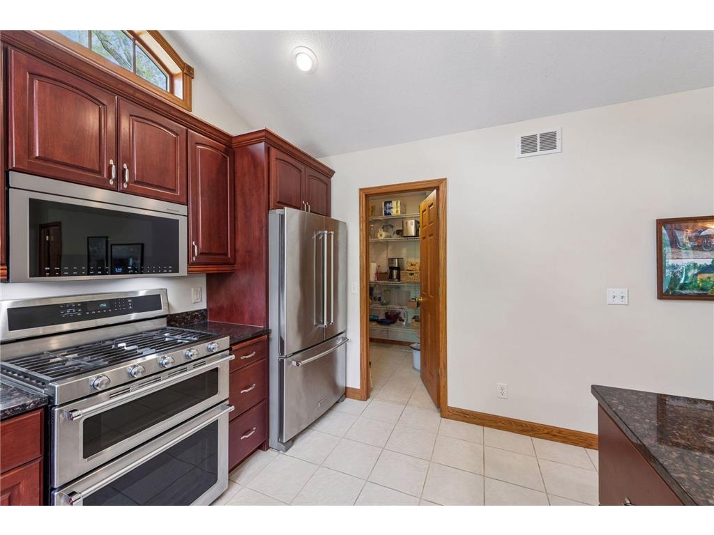 13426 Excelsior Boulevard Minnetonka MN 55345 7055985 image39