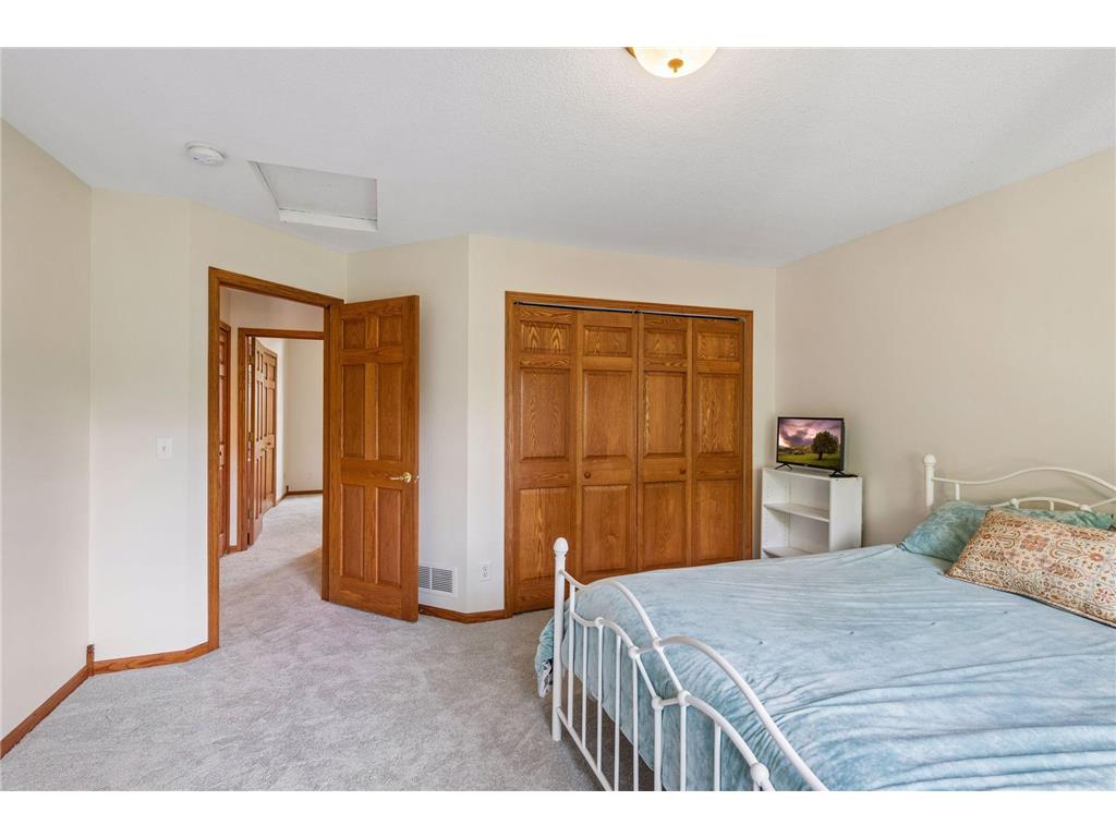 13426 Excelsior Boulevard Minnetonka MN 55345 7055985 image49