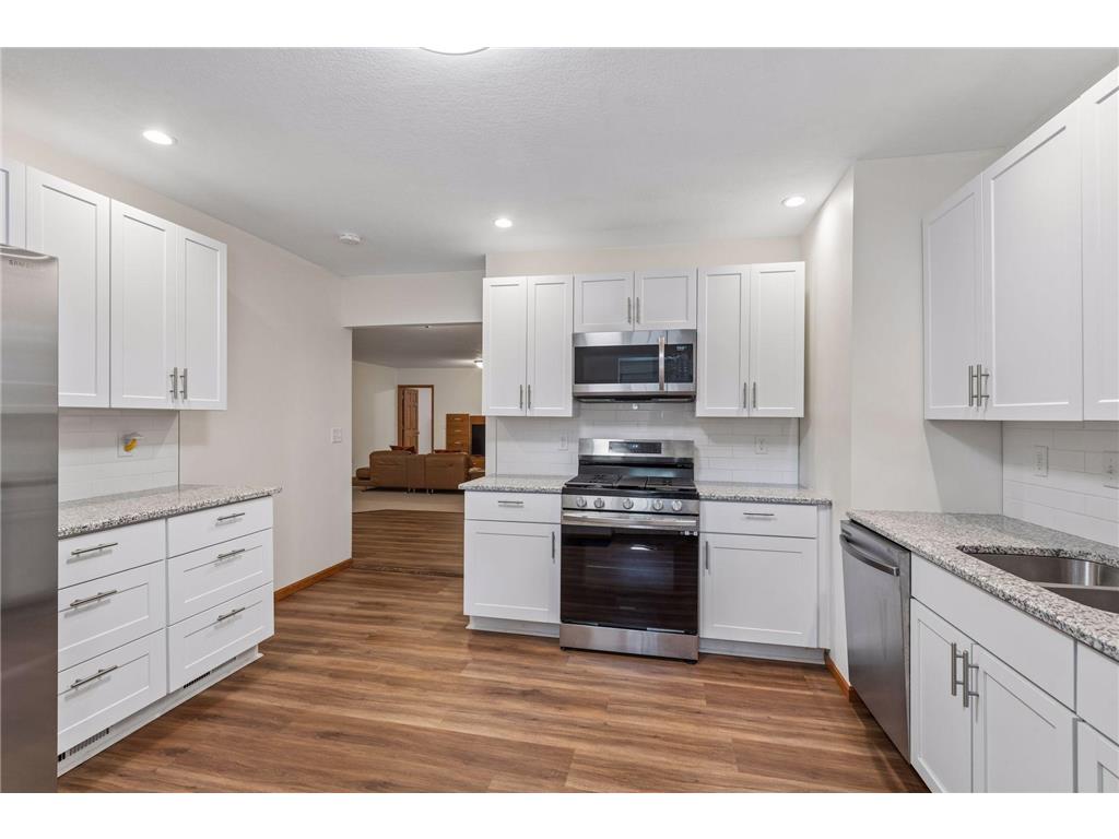 13426 Excelsior Boulevard Minnetonka MN 55345 7055985 image54