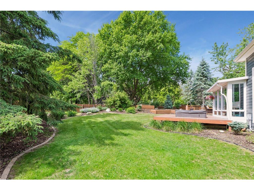 13426 Excelsior Boulevard Minnetonka MN 55345 7055985 image70