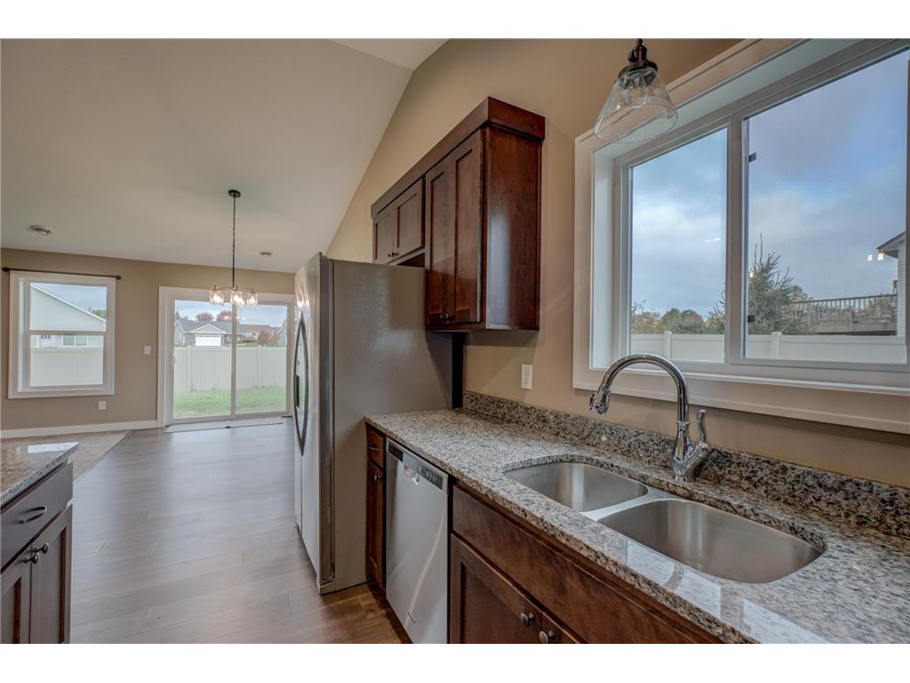 1343 Creekwood Drive New Richmond WI 54017 6806231 image32