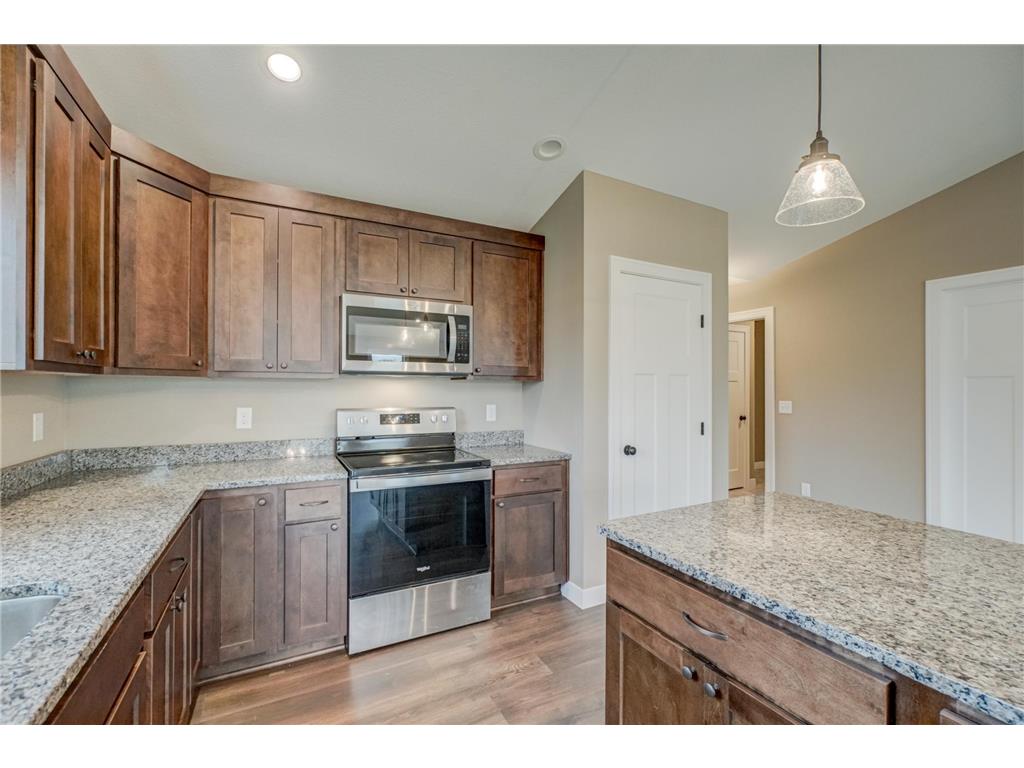 1343 Creekwood Drive New Richmond WI 54017 6806231 image33