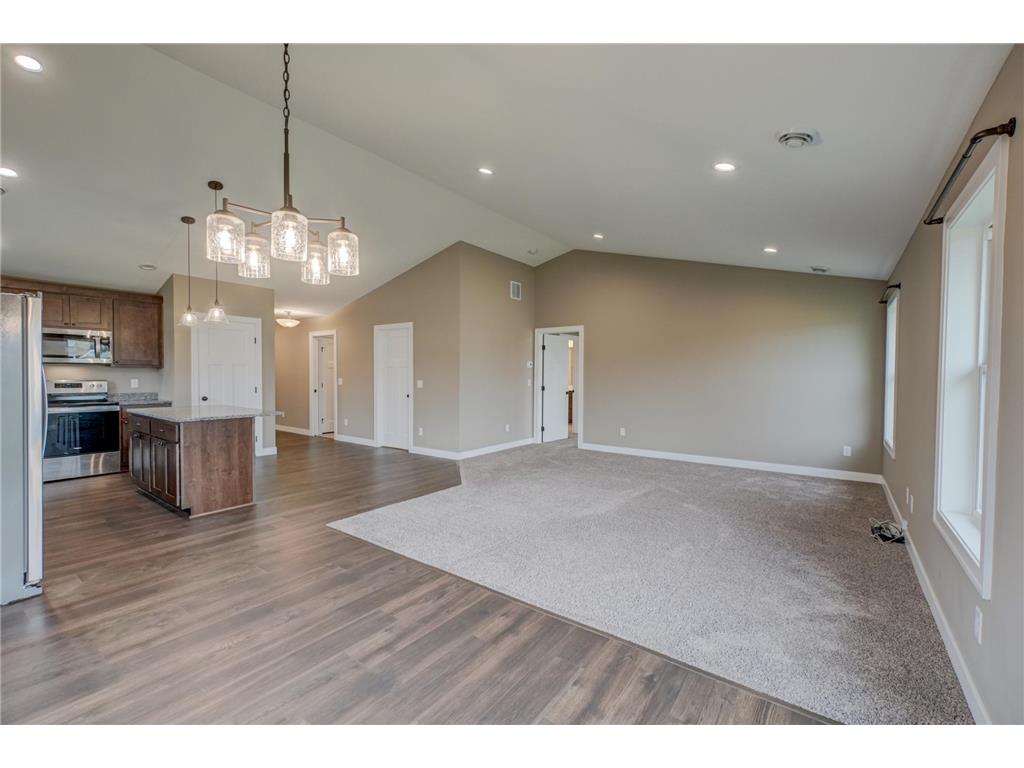 1343 Creekwood Drive New Richmond WI 54017 6806231 image37