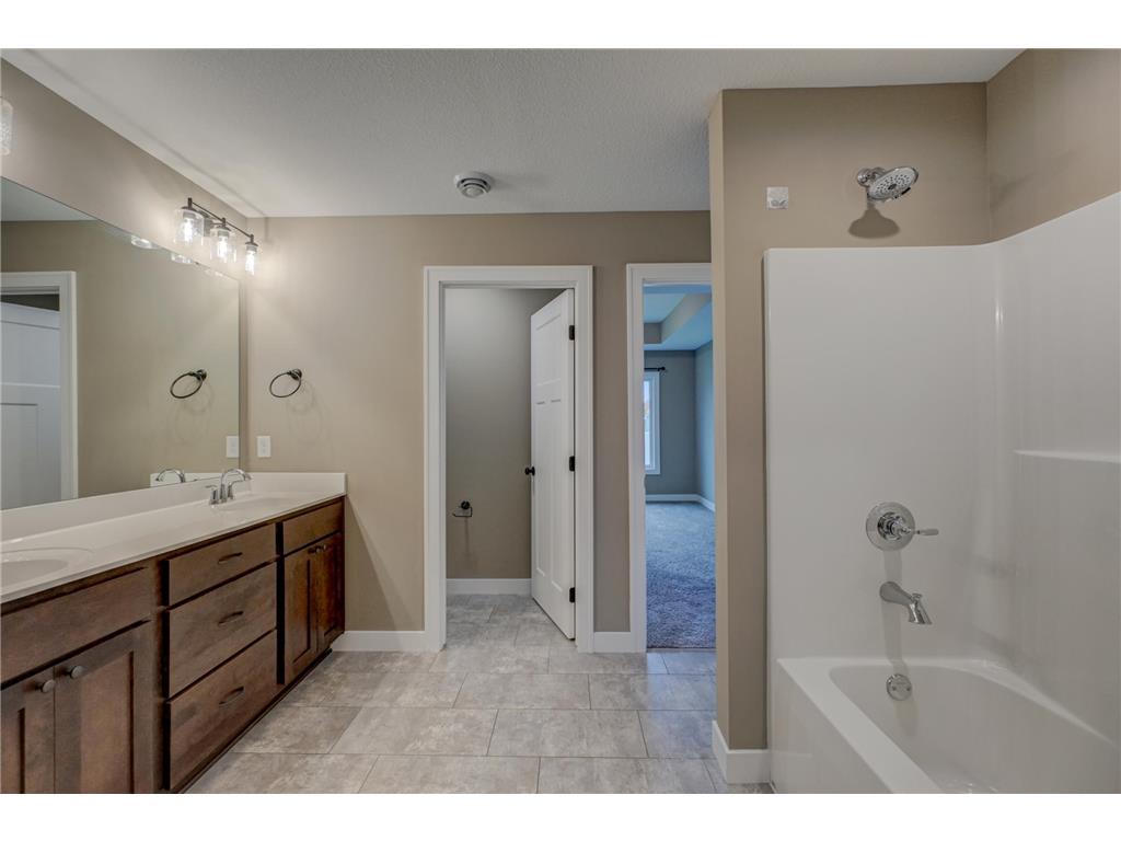 1343 Creekwood Drive New Richmond WI 54017 6806231 image53