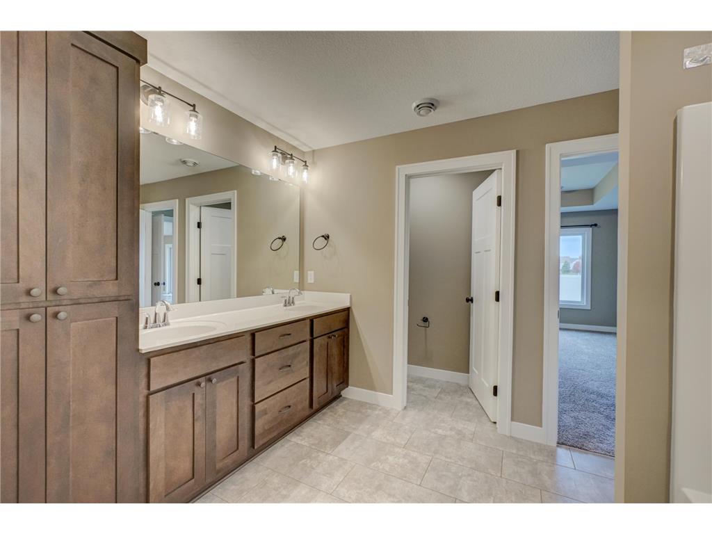 1343 Creekwood Drive New Richmond WI 54017 6806231 image54