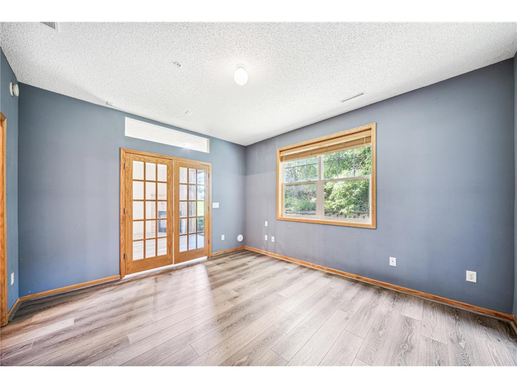 1343 Echo Lake Court, Mahtomedi, MN, 55115 MLS 6551698 Edina Realty