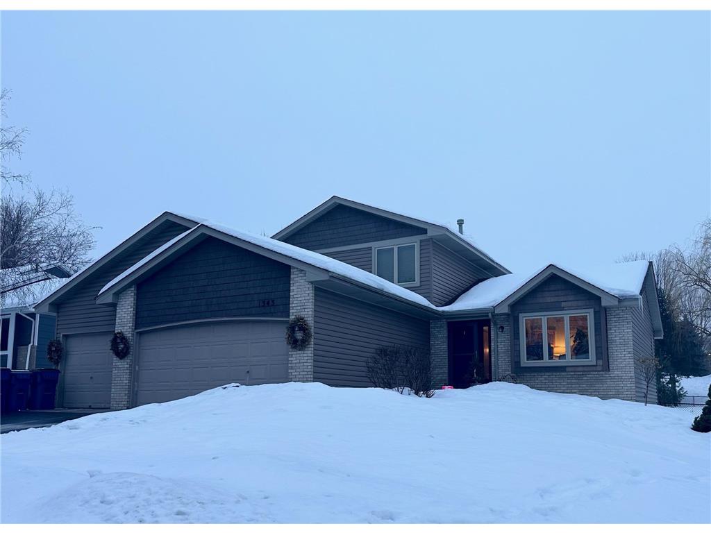 1343 Hunter Square Waconia MN 55387 6358105 image1