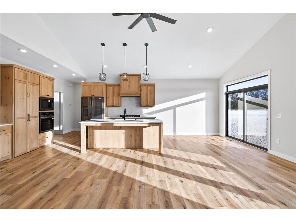 13437 295th Avenue NW Baldwin Twp MN 55371 7005631 image13