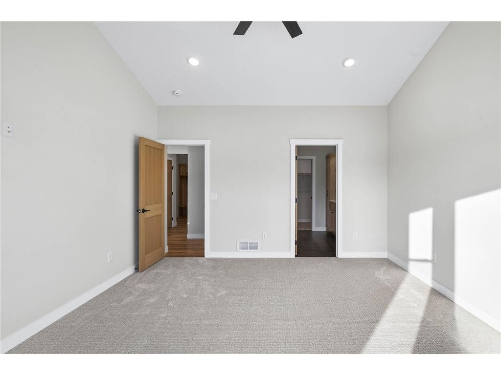 13437 295th Avenue NW Baldwin Twp MN 55371 7005631 image18