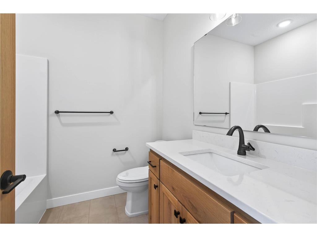 13437 295th Avenue NW Baldwin Twp MN 55371 7005631 image25