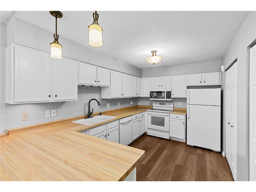 1344 Carriage Drive #1344-B Hudson WI 54016 7054354 image13