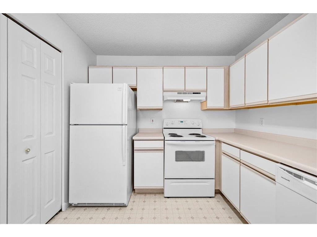 1344 Carriage Drive #1344C Hudson WI 54016 7021364 image17
