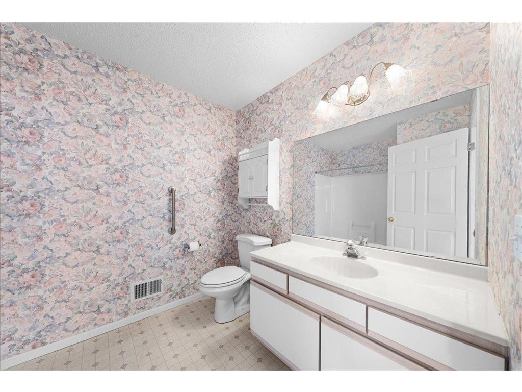 1344 Carriage Drive #1344C Hudson WI 54016 7021364 image24