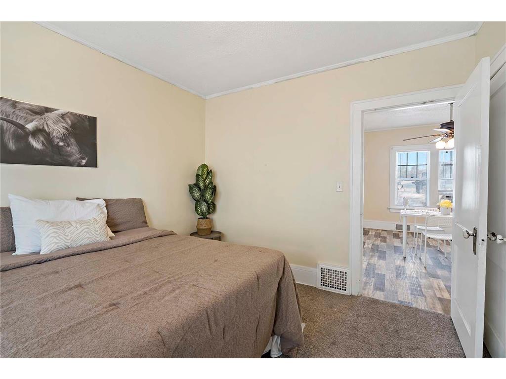 1344 Knox Avenue N Minneapolis MN 55411 7005161 image12