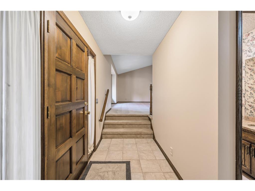 1345 32nd Avenue NW New Brighton MN 55112 6450610 image1