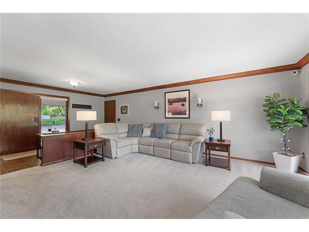 1345 Broadview Avenue Chaska MN 55318 7073939 image12