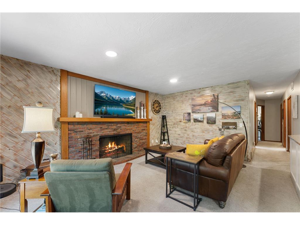 1345 Broadview Avenue Chaska MN 55318 7073939 image22