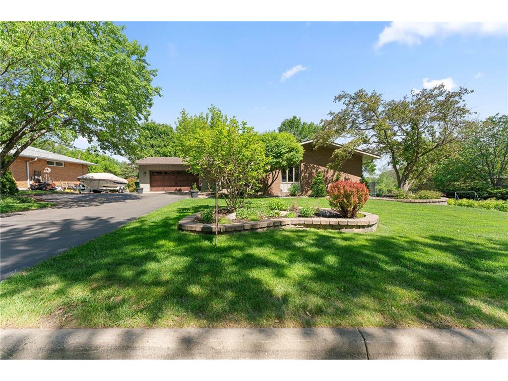 1345 Broadview Avenue Chaska MN 55318 7073939 image3