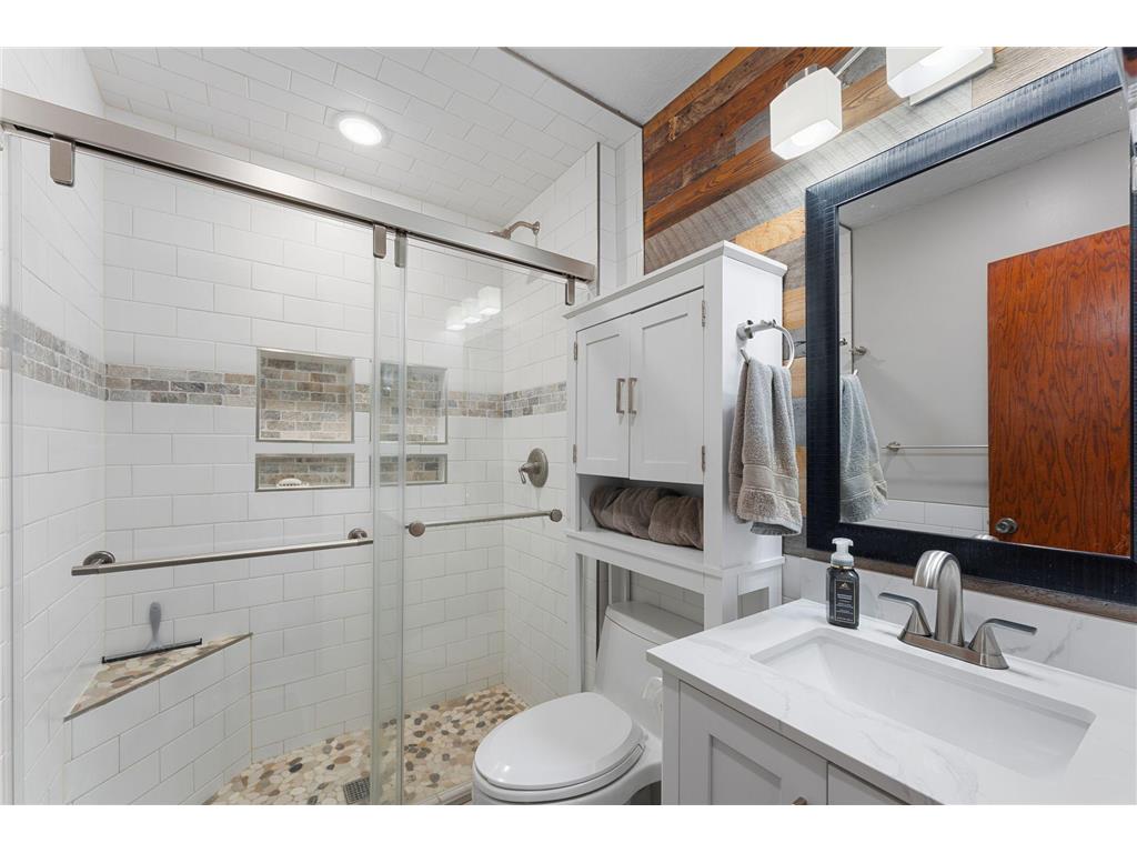 1345 Broadview Avenue Chaska MN 55318 7073939 image33