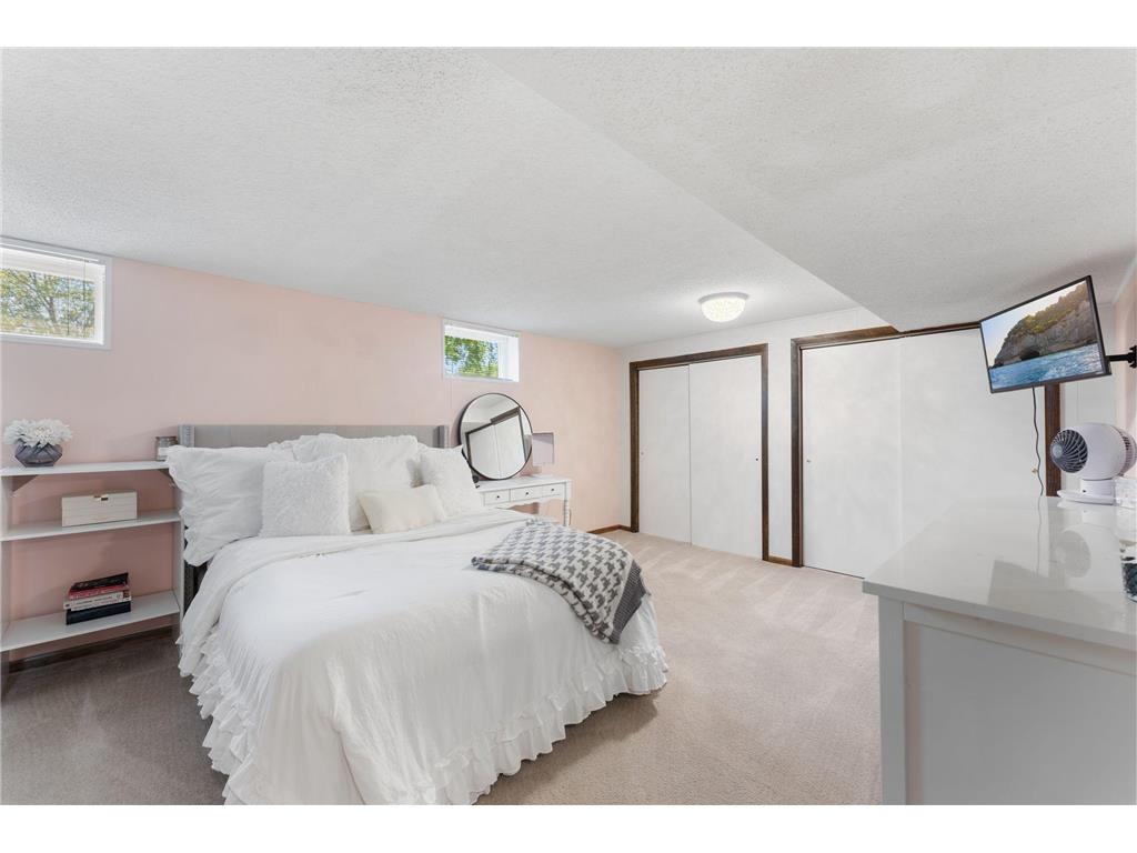 1345 Broadview Avenue Chaska MN 55318 7073939 image35
