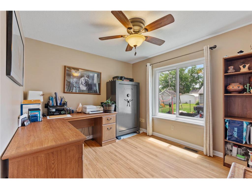 1345 S Main Street Zumbrota MN 55992 7087594 image24