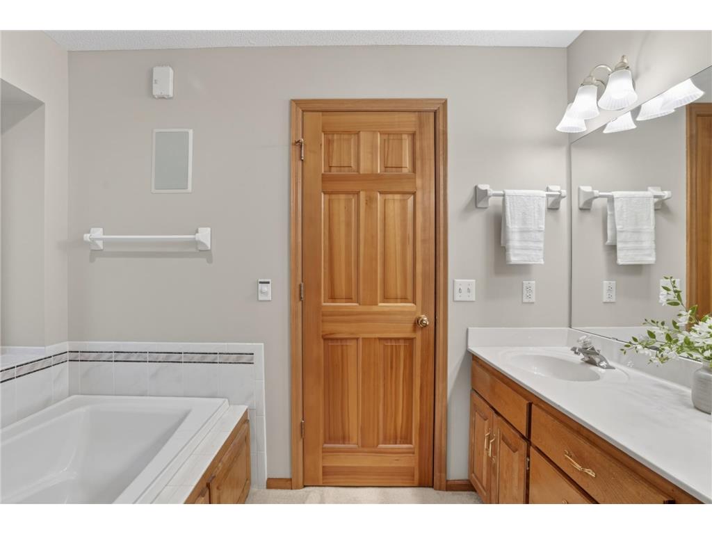13452 Flagstaff Avenue Apple Valley MN 55124 7020192 image20