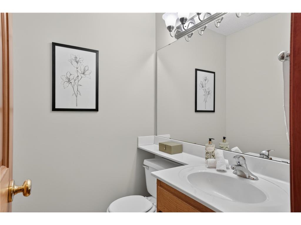 13452 Flagstaff Avenue Apple Valley MN 55124 7020192 image22