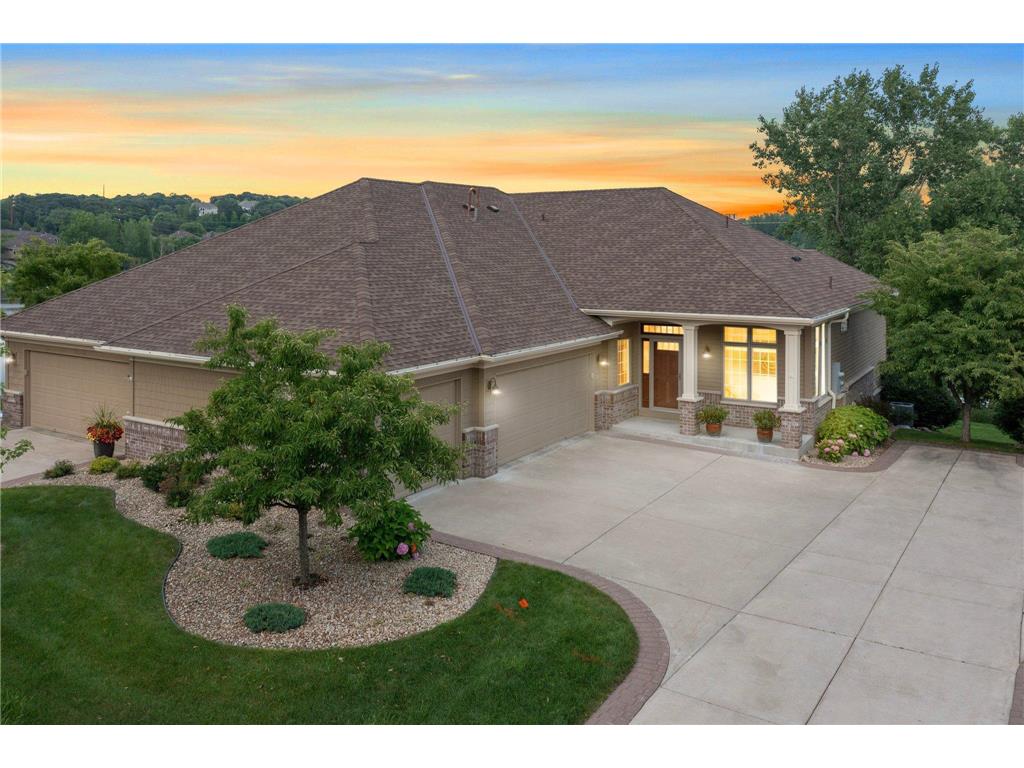 13454 Diamond Path W Apple Valley MN 55068 - Farquar 6565383 image1