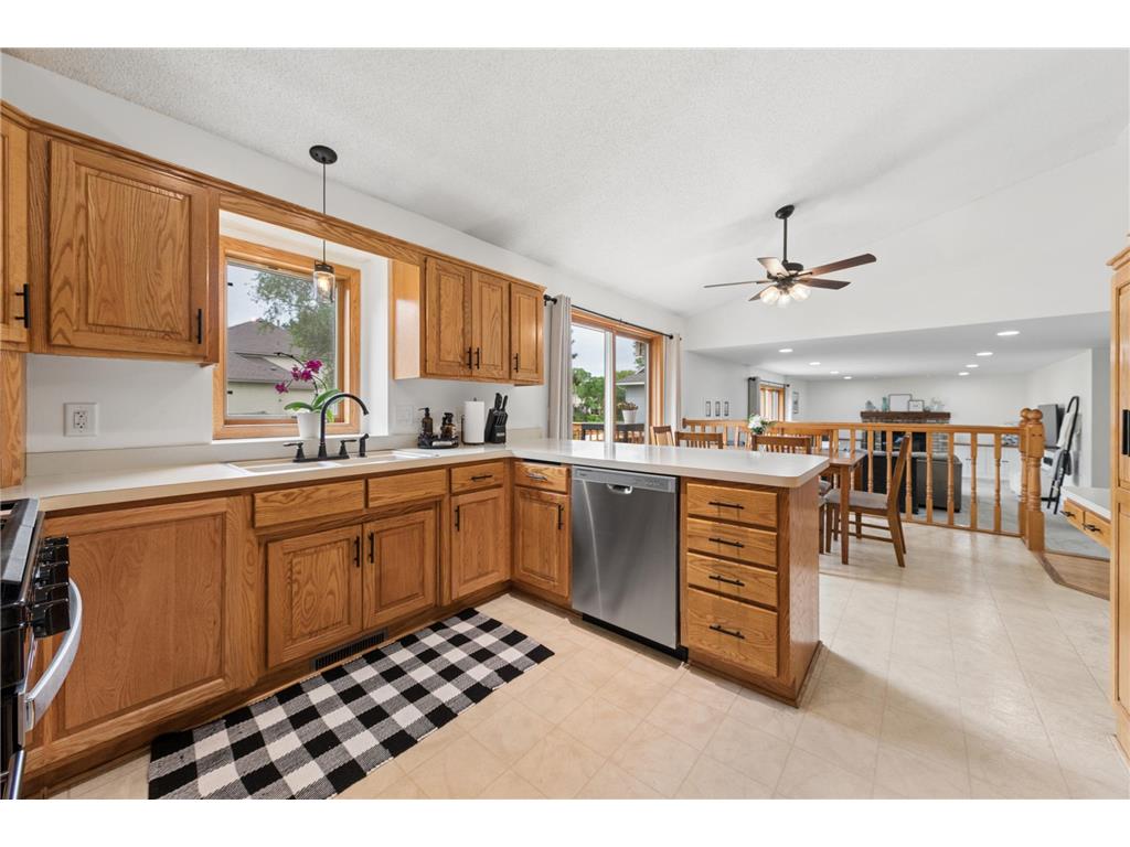 1346 140th Avenue NW Andover MN 55304 7078147 image18