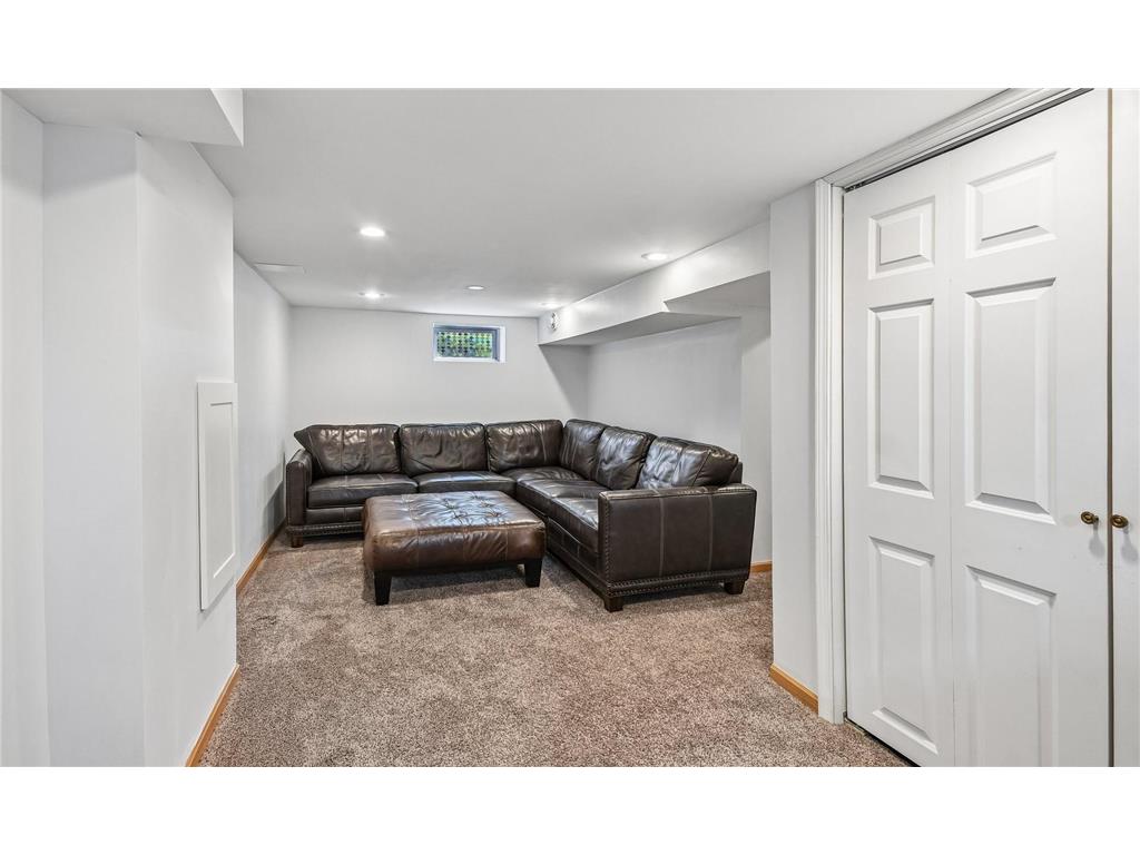 1346 5th Avenue S South Saint Paul MN 55075 7013098 image18