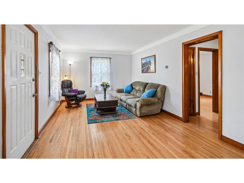 1346 5th Avenue S South Saint Paul MN 55075 7013098 image3