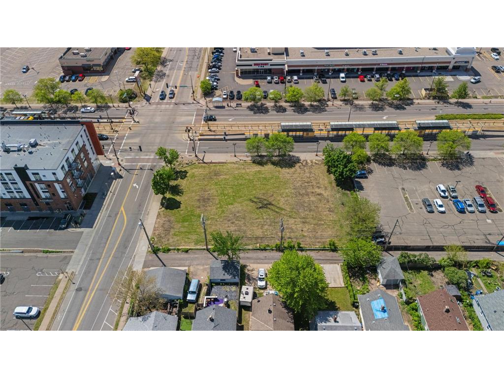 1347 University Avenue W Saint Paul MN 55104 7077769 image14