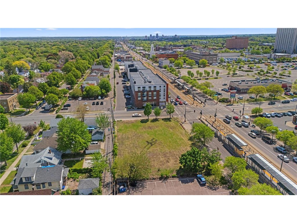 1347 University Avenue W Saint Paul MN 55104 7077769 image7