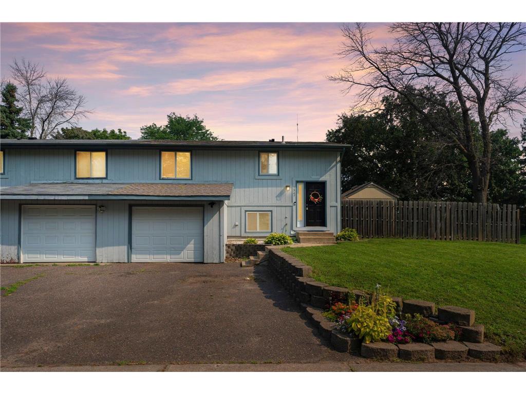1347 Willow Lake Boulevard Vadnais Heights MN 55110 6782064 image1