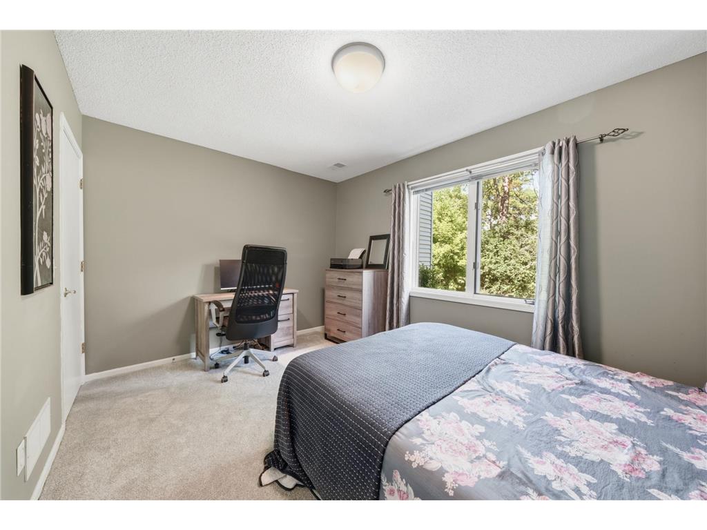 13476 Granada Avenue Apple Valley MN 55124 7071103 image52