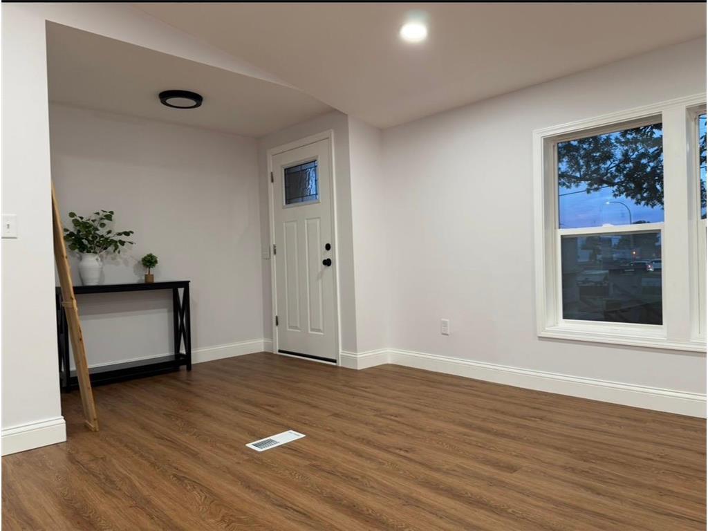 1348 104th Way NE Blaine MN 55434 7044124 image5