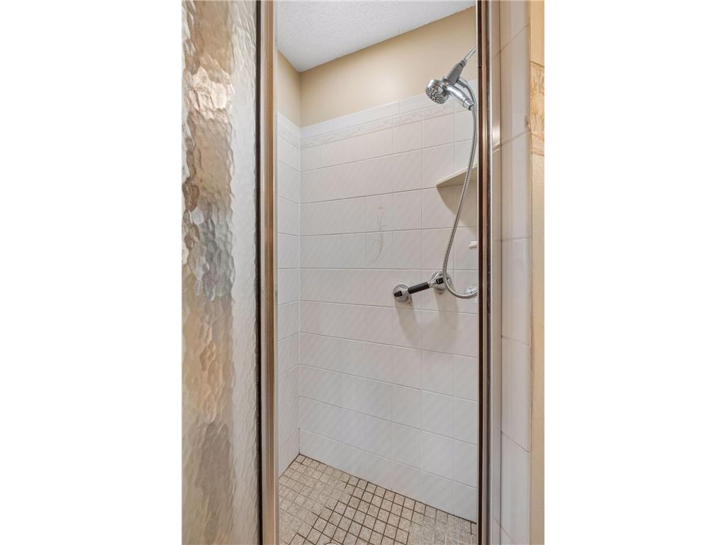 13480 Georgia Court Apple Valley MN 55124 7103781 image25